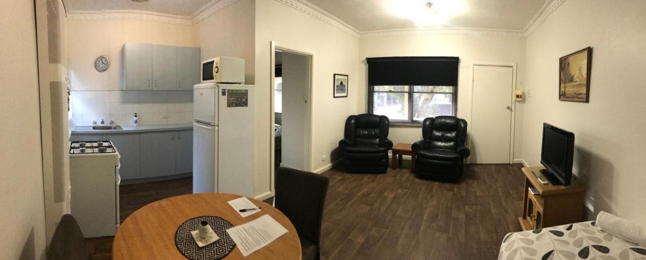 Echuca Holiday Units ภายนอก รูปภาพ