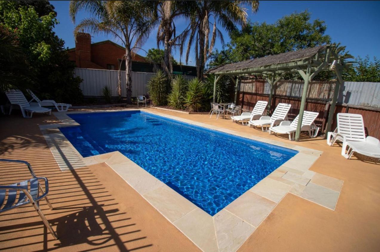 Echuca Holiday Units ภายนอก รูปภาพ
